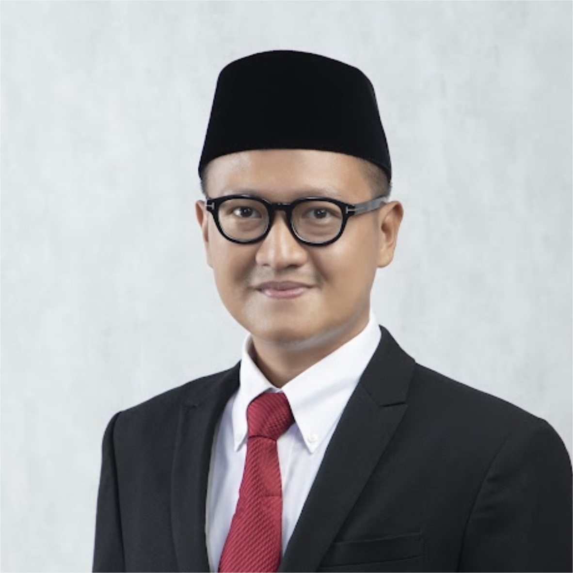 Ahmad Giri Akbar